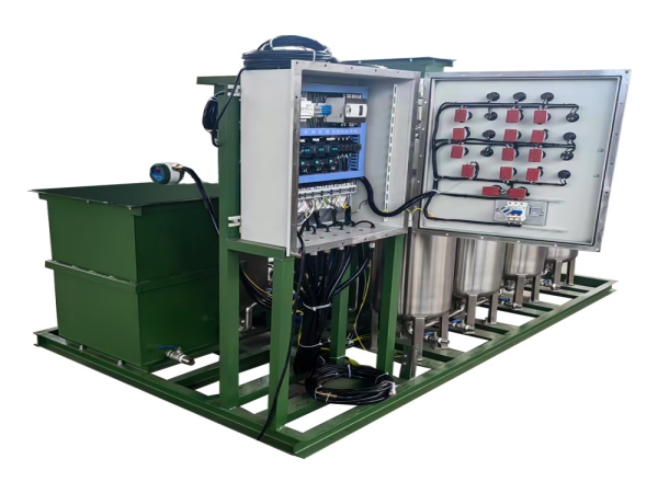 帶斜板油水分離設(shè)備